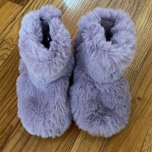 Girls purple slippers